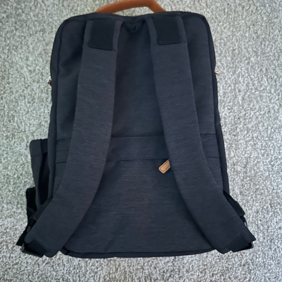 NWOT Nordace laptop backpack - Picture 3 of 9